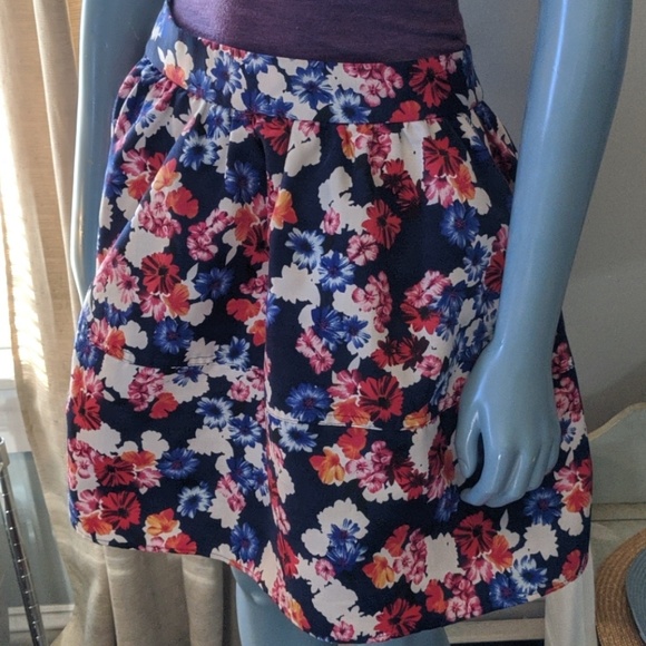 Express Dresses & Skirts - Floral Puffy Skirt Express Dresses & Skirts - Floral Puffy Skirt